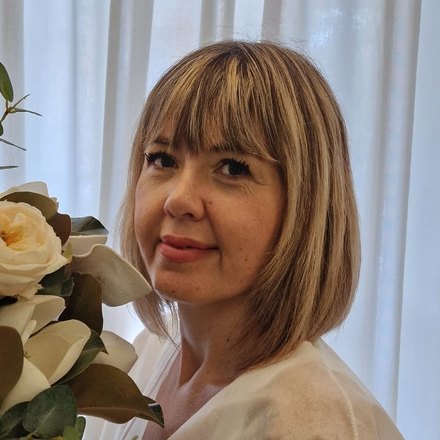 Paloma, Esteticista y masajista
